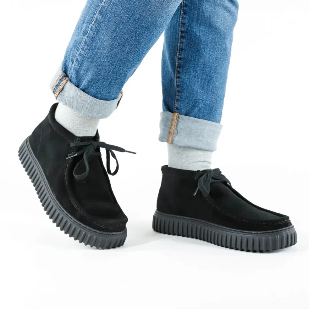 Clarks Torhill Hi Black Suede boots uomo donna stringate 13288