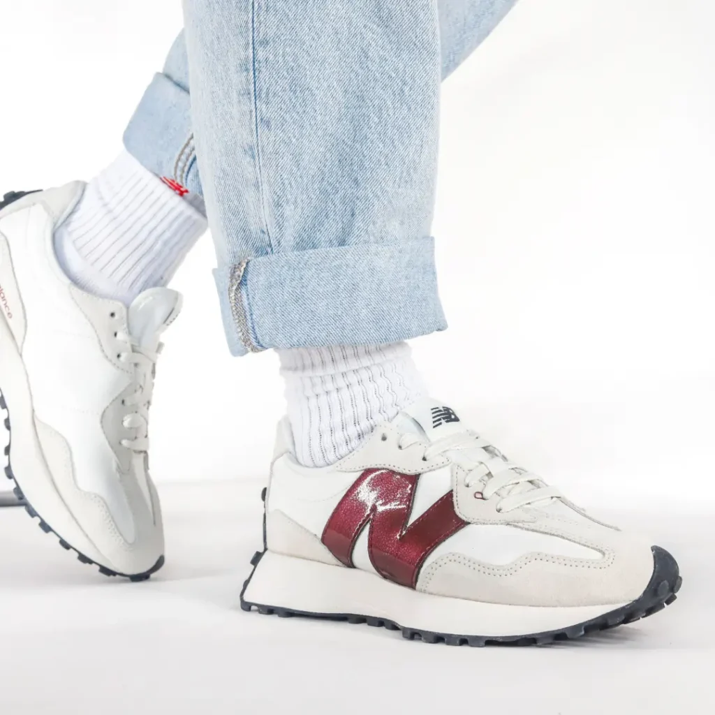 New Balance 327 Bianco Bordeaux Metallic donna