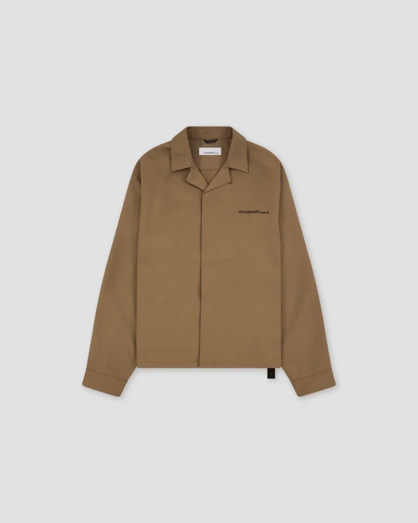 Overshirt beige con logo e stampa sul retro