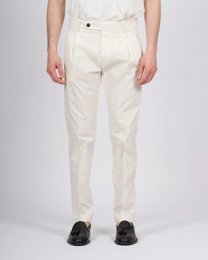 Pantalone retro panna con pence e risvolto BERWICH