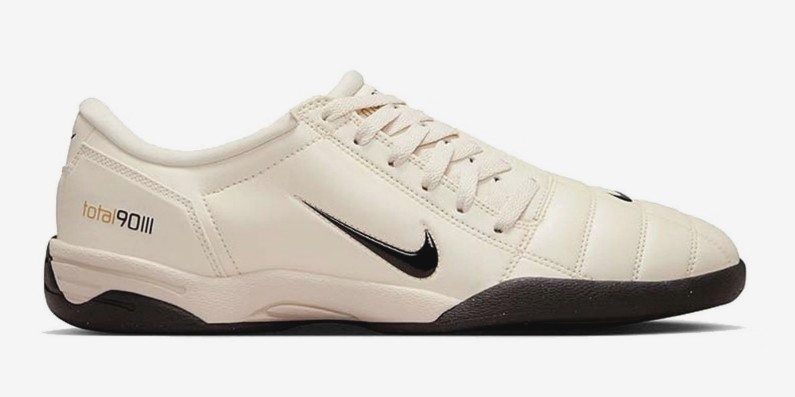 NIKE TOTAL 90