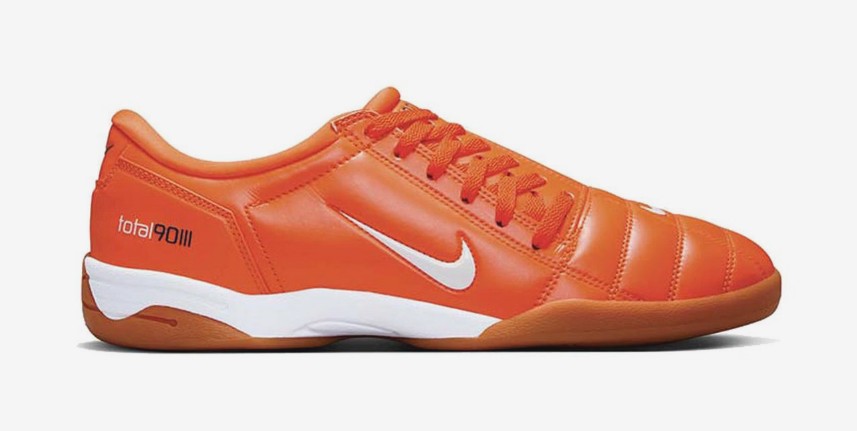 NIKE TOTAL 90