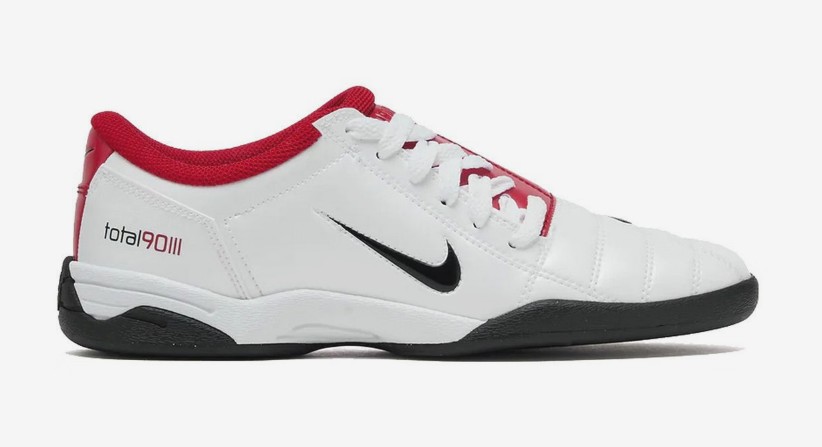 NIKE TOTAL 90