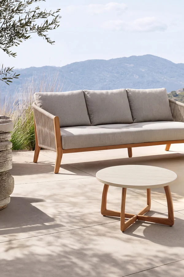Set da giardino con divano 3 posti e tavolino rotondo Ø80x43cm, Aurora, Beige