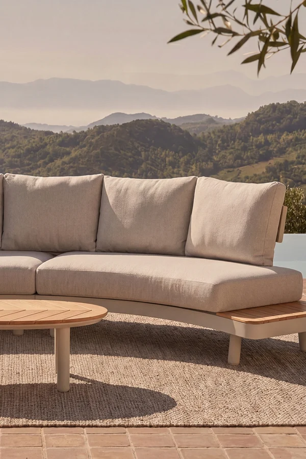 Set da giardino con divano 4 posti e tavolino ovale 110x69cm, Arya, Beige e legno di teak