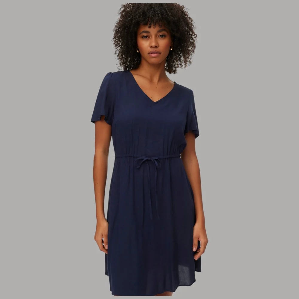 Vestito Corto Vero Moda in Viscosa con Scollo a V e Vita Regolabile